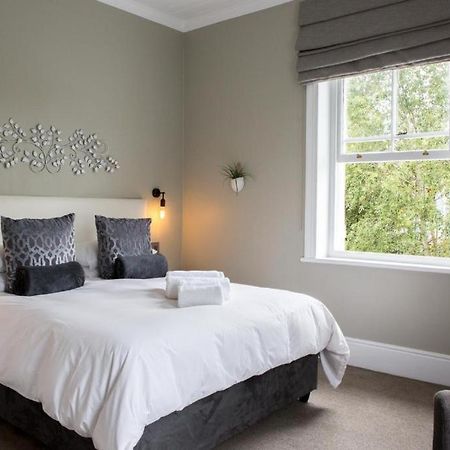 ซัมเมอร์วูดเกสท์เฮาส์ Bed & Breakfast สเตลเลนบอช ภายนอก รูปภาพ