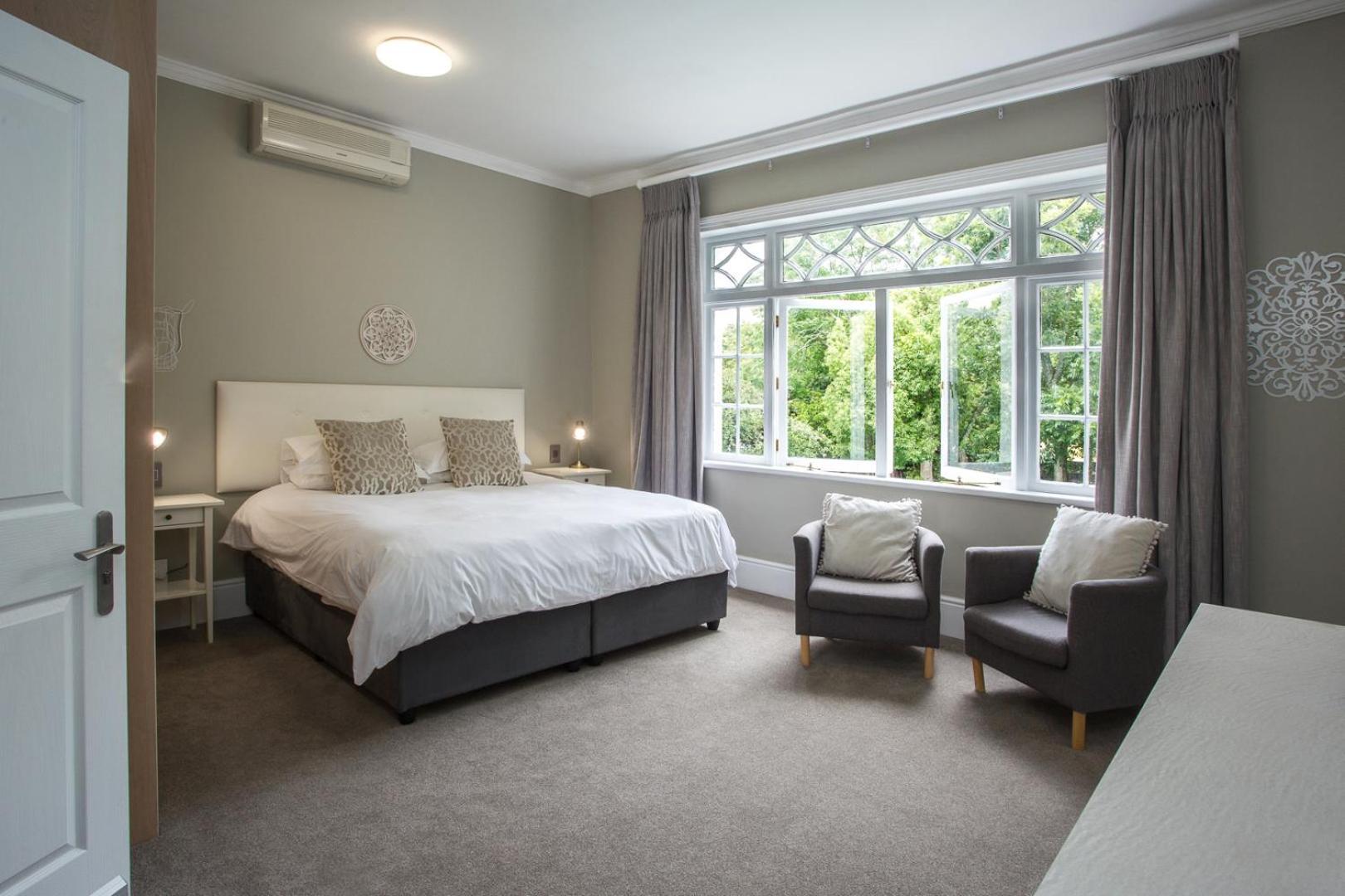 ซัมเมอร์วูดเกสท์เฮาส์ Bed & Breakfast สเตลเลนบอช ห้อง รูปภาพ