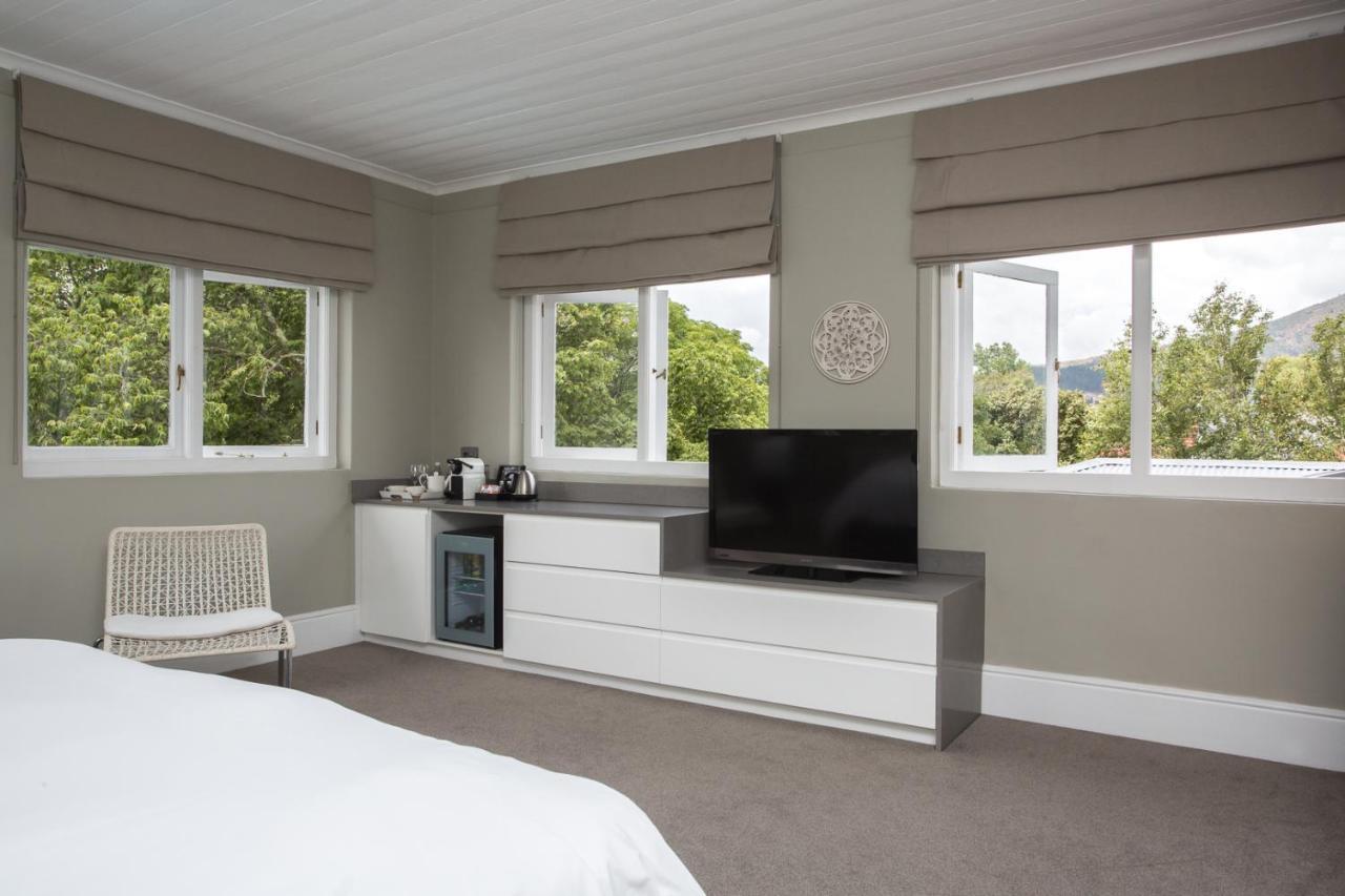 ซัมเมอร์วูดเกสท์เฮาส์ Bed & Breakfast สเตลเลนบอช ภายนอก รูปภาพ