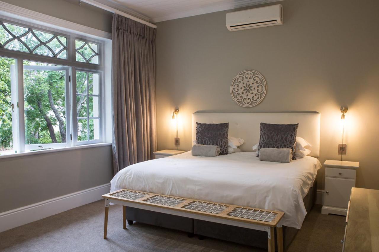 ซัมเมอร์วูดเกสท์เฮาส์ Bed & Breakfast สเตลเลนบอช ภายนอก รูปภาพ