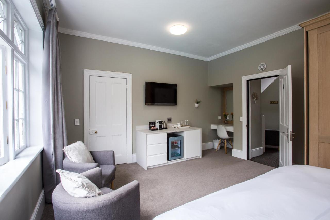 ซัมเมอร์วูดเกสท์เฮาส์ Bed & Breakfast สเตลเลนบอช ภายนอก รูปภาพ